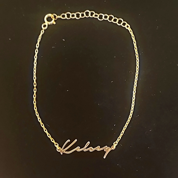925 Sterling Silver Vermeil Name "Kelsey" Bracelet - Picture 1 of 4